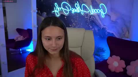 tinynataliee online show from July 21, 7:27 pm