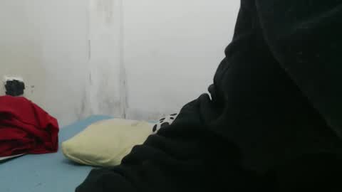 tinyslut66 online show from October 17, 9:45 am