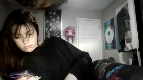 tinytittiexx online show from April 20, 2:31 pm