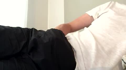 Snapshot of tippedrobin4830 chatting on October 16, 1:01 pm tippedrobin4830 online show from October 16, 1:01 pm