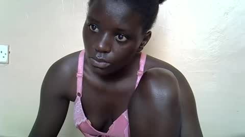 Snapshot of tishah chatting on October 7, 10:56 am Roshan online show from October 7, 10:56 am