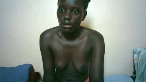 Snapshot of tishah chatting on October 20, 11:43 am Roshan online show from October 20, 11:43 am