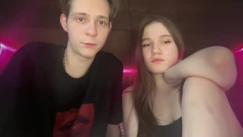 titsdestoy2007 online show from February 14, 7:05 am