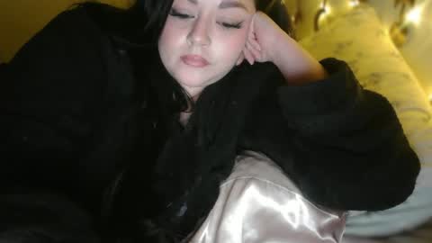 Snapshot of titsmcgeee123 chatting on March 6, 3:03 am titsmcgeee123 online show from March 6, 3:03 am