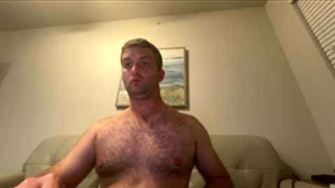 tittielover12347 online show from March 26, 1:01 am