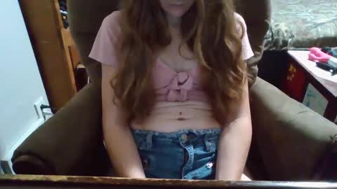 Tittygirl8 online show from December 27, 12:50 am