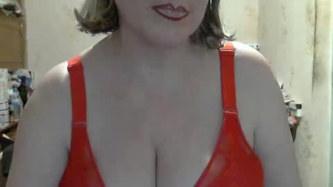 tittylina online show from December 14, 7:46 pm