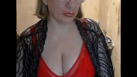 tittylina online show from December 19, 5:51 am