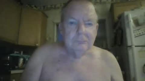 Snapshot of tiusflow chatting on November 6, 11:22 am tiusflow online show from November 6, 11:22 am