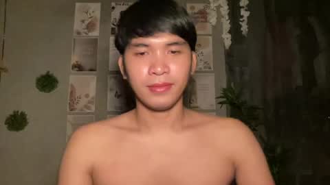 Snapshot of tiyakalood chatting on July 31, 5:34 pm IGwilliamsrot25 online show from July 31, 5:34 pm