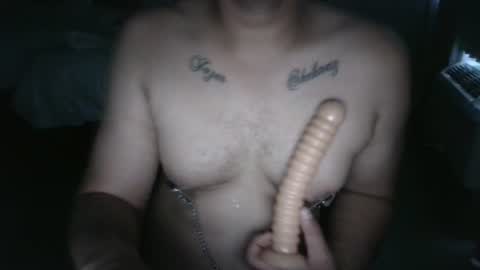 tj526316275 online show from July 2, 12:11 pm