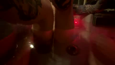 Foolisheart online show from November 5, 7:08 am