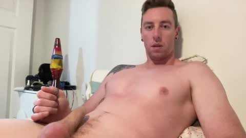 Snapshot of tjblizzard94 chatting on February 6, 11:43 am FitAus94 online show from February 6, 11:43 am