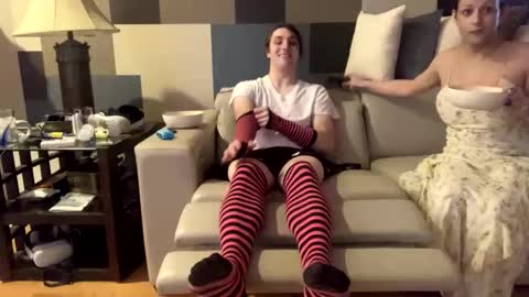 tjfemboi5641 online show from October 6, 1:19 pm