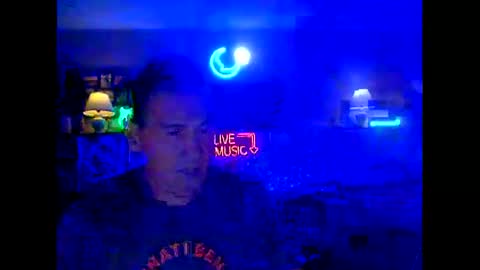 Snapshot of tkthedj chatting on September 10, 1:16 am TK online show from September 10, 1:16 am