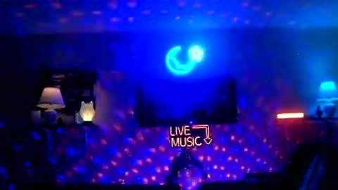 Snapshot of tkthedj chatting on November 27, 1:51 am TK online show from November 27, 1:51 am