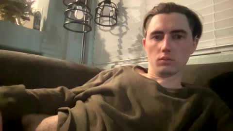 Snapshot of tlayne410 chatting on November 16, 9:15 am tlayne410 online show from November 16, 9:15 am