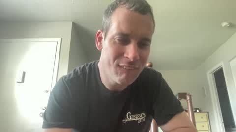 tleigh24 online show from February 15, 5:50 pm