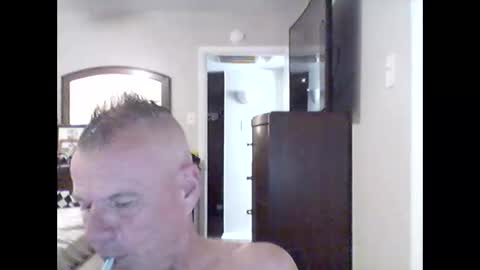 tx46m online show from November 14, 7:40 am