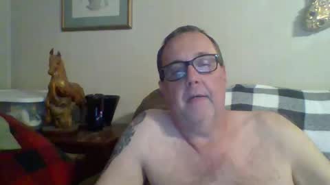 Vols online show from October 21, 12:00 am