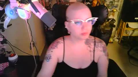 Snapshot of toasty696969 chatting on October 13, 11:27 pm toasty696969 online show from October 13, 11:27 pm