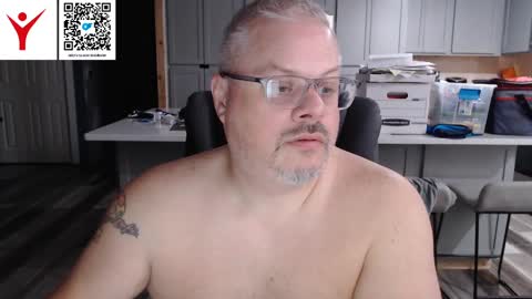 Todd Bator online show from October 5, 9:51 am