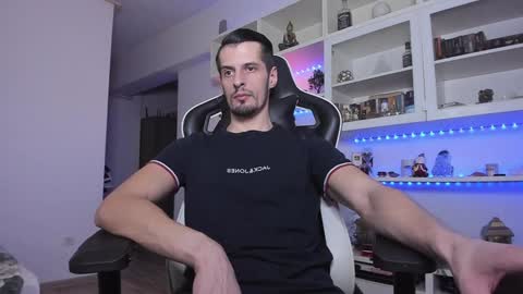 Snapshot of toddclaytonn chatting on January 22, 1:31 am Todd online show from January 22, 1:31 am