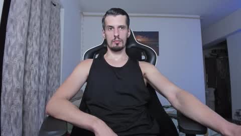 Snapshot of toddclaytonn chatting on September 11, 11:27 pm Todd online show from September 11, 11:27 pm