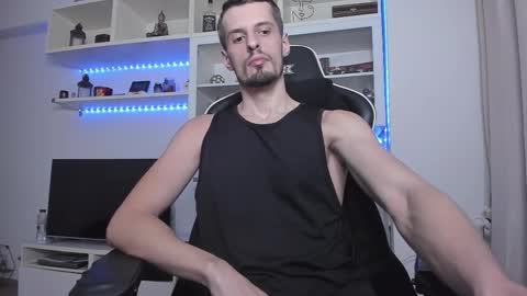 Snapshot of toddclaytonn chatting on October 10, 6:51 pm Todd online show from October 10, 6:51 pm