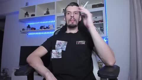 Snapshot of toddclaytonn chatting on October 25, 9:20 pm Todd online show from October 25, 9:20 pm