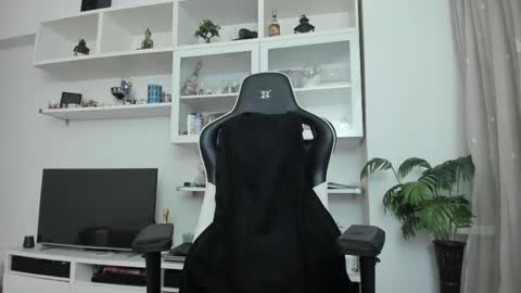 Todd online show from June 9, 6:19 pm