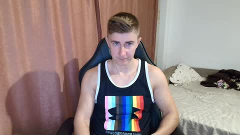 todhorny987 online show from January 13, 4:39 am