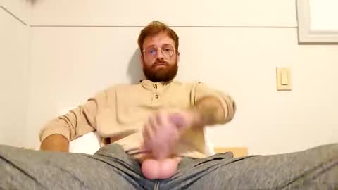 Snapshot of toffbuck chatting on October 14, 11:38 pm ToffBuck online show from October 14, 11:38 pm