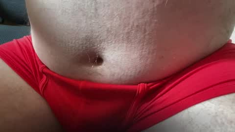 Snapshot of togbear chatting on April 2, 8:56 am Togbear online show from April 2, 8:56 am