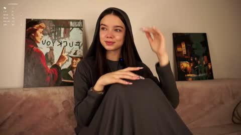 togiveupyourselfbabe online show from September 10, 11:10 am