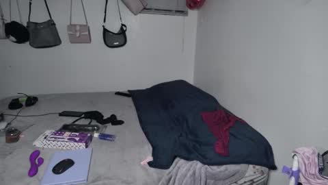 tokichax60 online show from February 7, 5:33 am