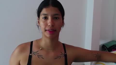 Adela y juan online show from December 14, 7:57 pm