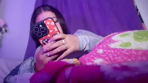 Tokio petit online show from December 1, 11:48 am