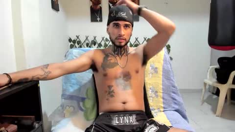 Snapshot of tokio_master chatting on November 24, 4:12 am Tokyo Master online show from November 24, 4:12 am