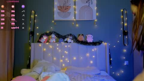 Toki online show from December 15, 2:27 am