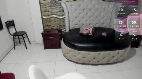 toky         online show from December 3, 10:29 pm