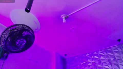 toky         online show from October 6, 7:11 pm