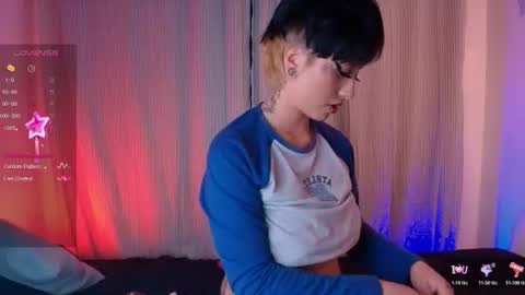  Halsey  Sofii  online show from June 27, 4:39 am