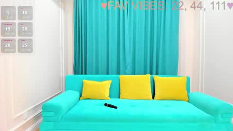 Snapshot of tokyodriftbabe chatting on November 30, 2:04 am Lia online show from November 30, 2:04 am