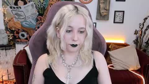 Snapshot of tollimoll chatting on February 13, 2:20 pm Tolli Moll online show from February 13, 2:20 pm