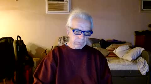 tom112292014 online show from December 4, 1:03 am