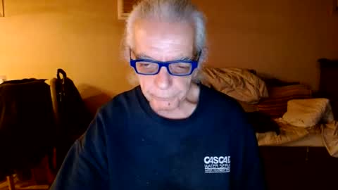 tom112292014 online show from December 29, 4:38 am