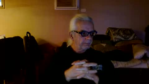 tom112292014 online show from January 4, 12:49 pm