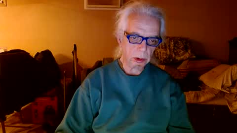 tom112292014 online show from March 4, 3:22 am