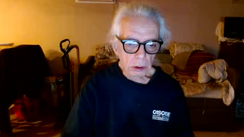 tom112292014 online show from December 21, 1:46 am